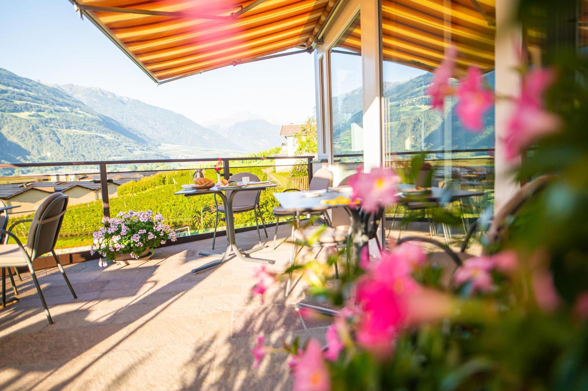 Pension Apartments Pardell Castelbello Eksteriør billede