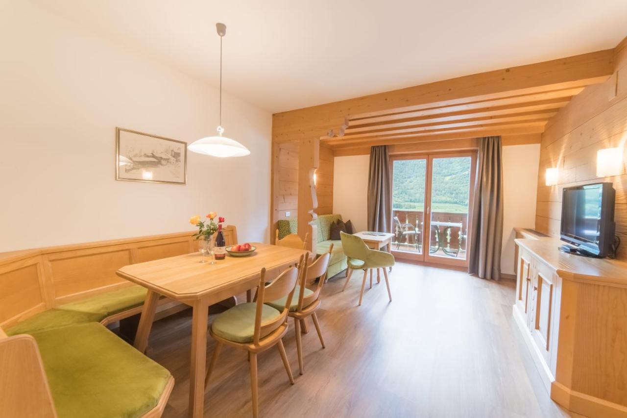 Pension Apartments Pardell Castelbello Eksteriør billede